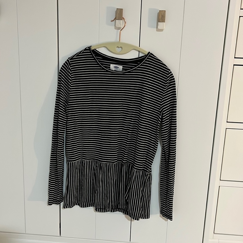 Old Navy XS stripes top